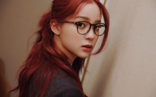 女孩子配什么眼镜，女孩子配什么眼镜好看
